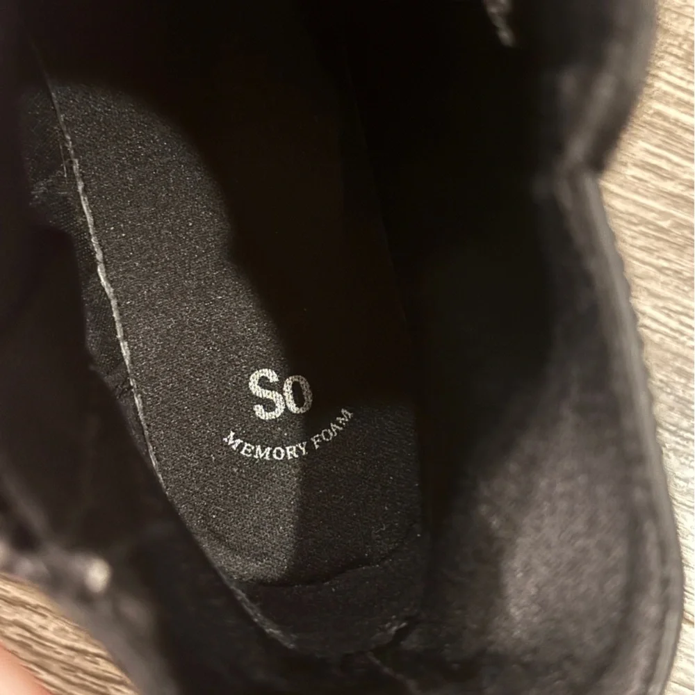 SO NWOB Samanthaa Girls' Ankle Boots Size 4 Kids Black Memory Foam